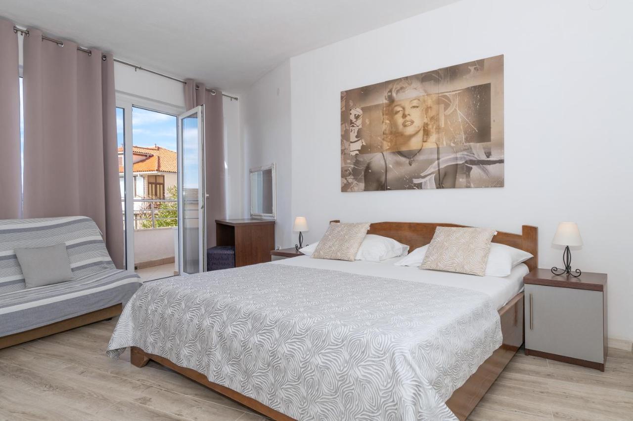 Apartamento Bilin San Baška Voda Exterior foto