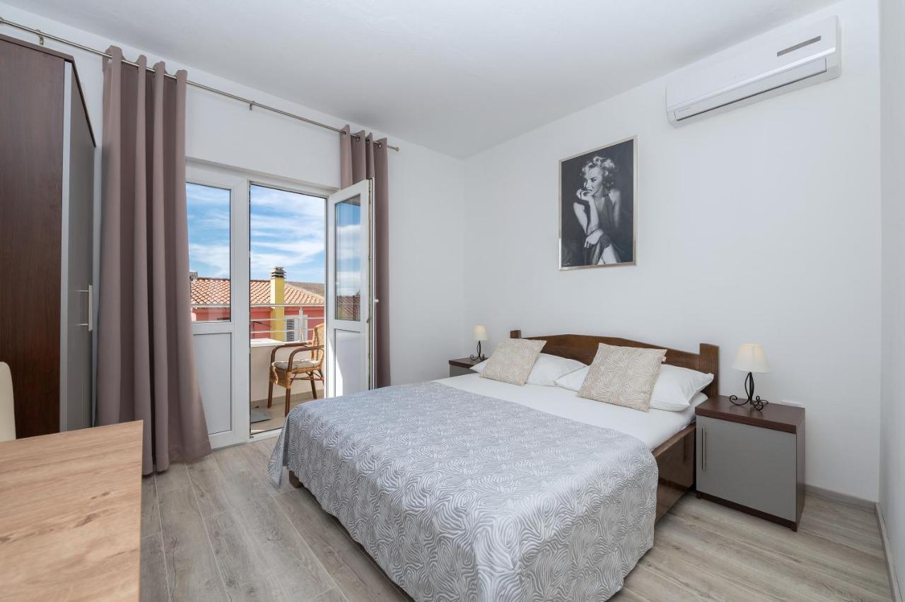 Apartamento Bilin San Baška Voda Exterior foto